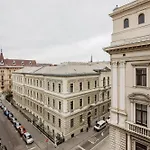 Your Charming At Parliament * Budapest