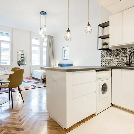 Appartement Your Charming At Parliament Budapest