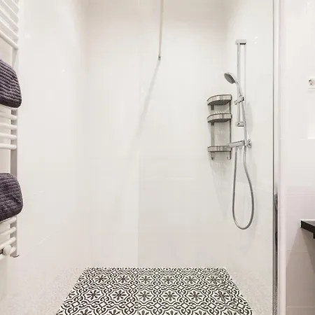 Appartement Your Charming At Parliament