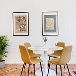 Your Charming At Parliament Apartamento *