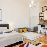 Your Charming At Parliament Apartamento *